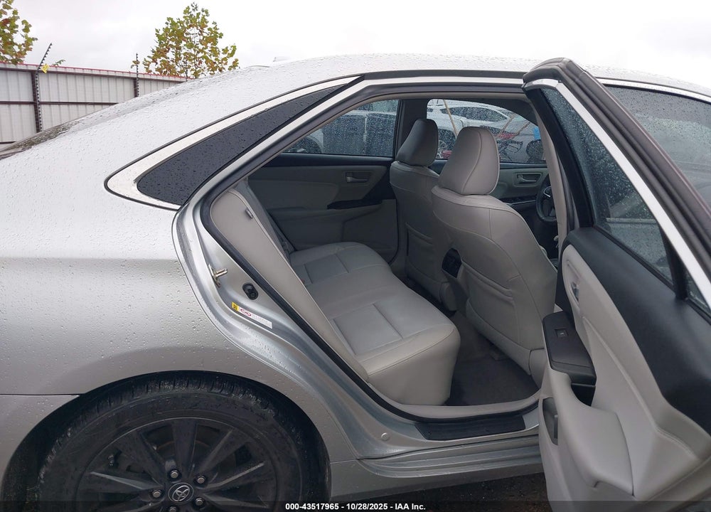 2017 TOYOTA CAMRY LE/XLE/SE/XSE VIN: 4T1BF1FK5HU419600