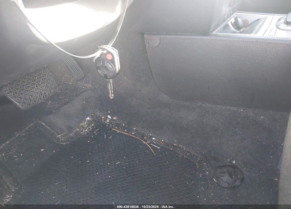 2011 FORD FUSION VIN: 3FAHP0HA0BR106954