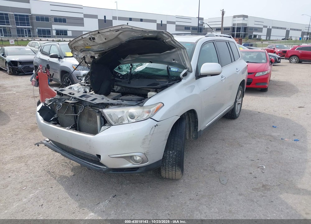 2011 TOYOTA HIGHLANDER LIMITED V6 VIN: 5TDDK3EH1BS090240