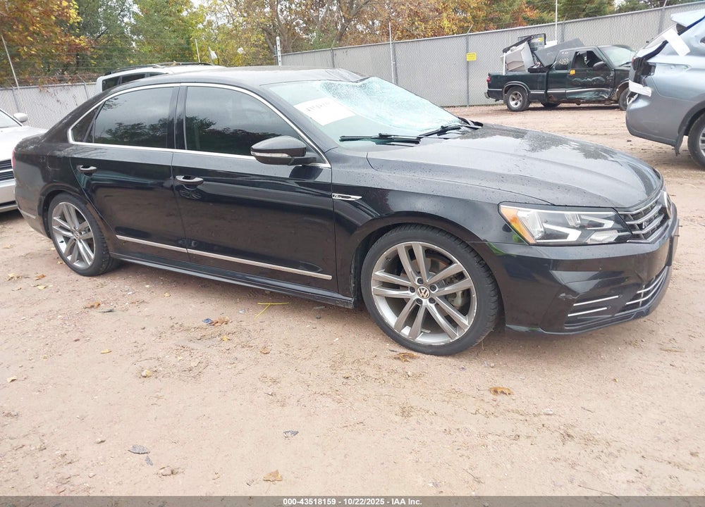 2017 VOLKSWAGEN PASSAT 1.8T R-LINE VIN: 1VWDT7A34HC070554