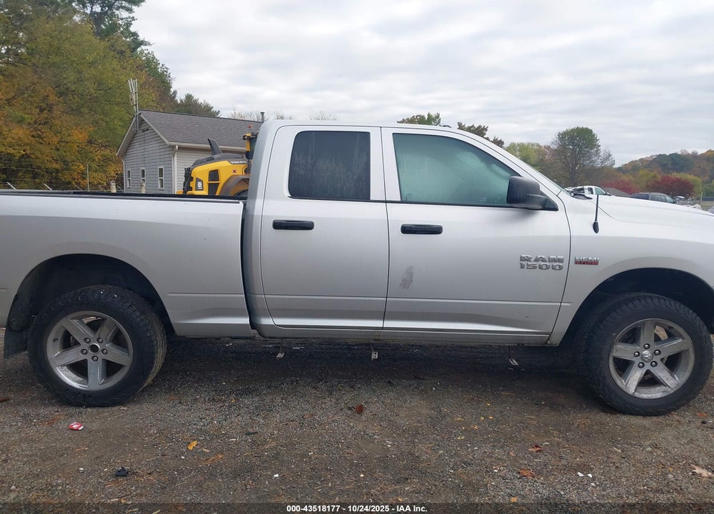 2017 RAM 1500 EXPRESS 4X4 6'4 BOX VIN: 1C6RR7FT2HS838061
