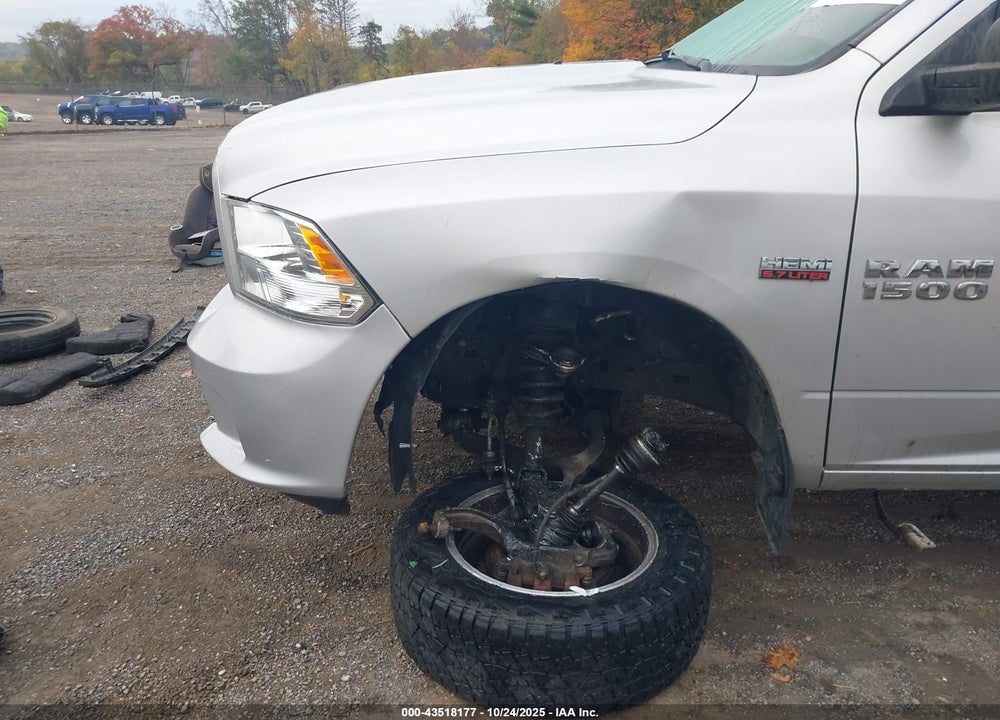 2017 RAM 1500 EXPRESS 4X4 6'4 BOX VIN: 1C6RR7FT2HS838061