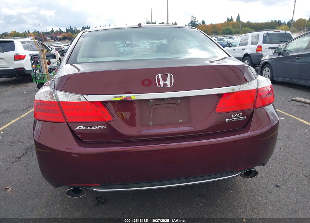 2015 HONDA ACCORD TOURING VIN: 1HGCR3F95FA020002