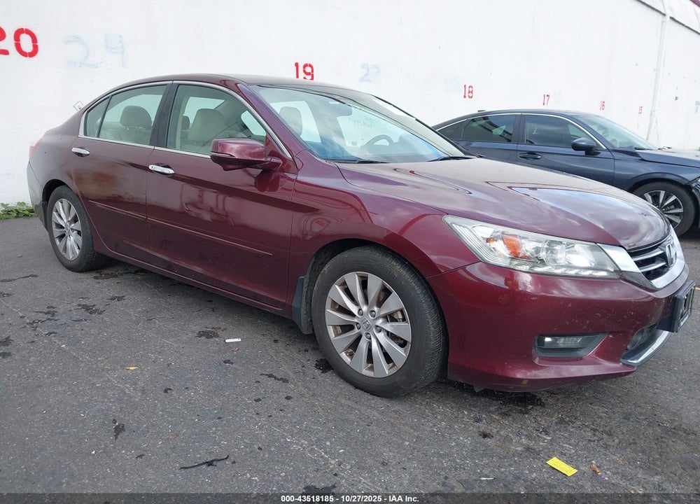 2015 HONDA ACCORD TOURING VIN: 1HGCR3F95FA020002