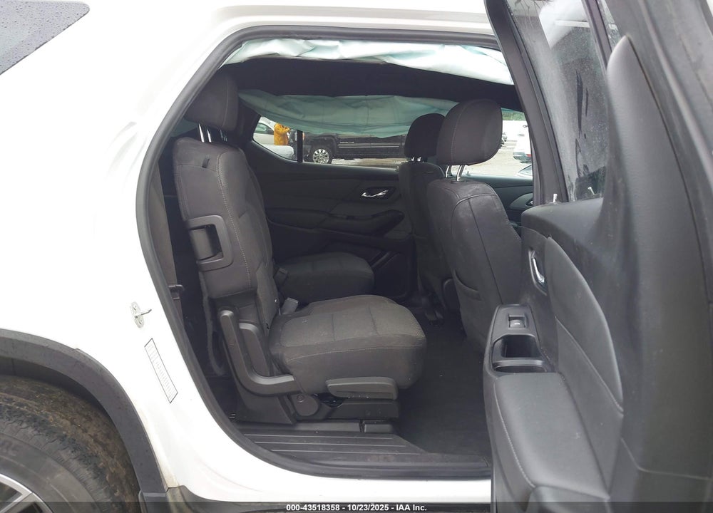 2023 CHEVROLET TRAVERSE FWD LT CLOTH VIN: 1GNERGKW2PJ161015