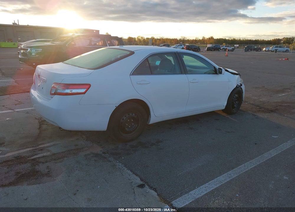 2011 TOYOTA CAMRY LE VIN: 4T1BF3EK5BU772200