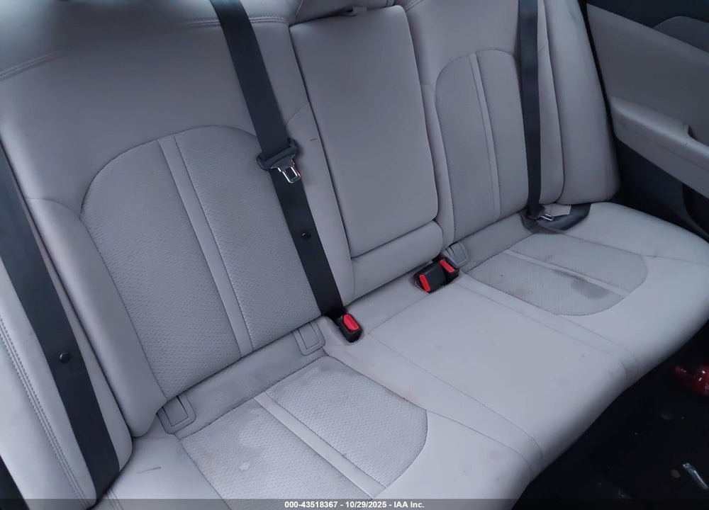 2016 HYUNDAI SONATA VIN: 5NPE24AF9GH406365