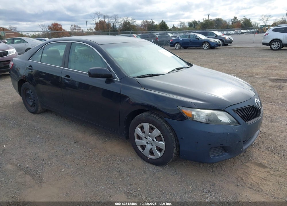 2011 TOYOTA CAMRY LE VIN: 4T1BF3EKXBU201852