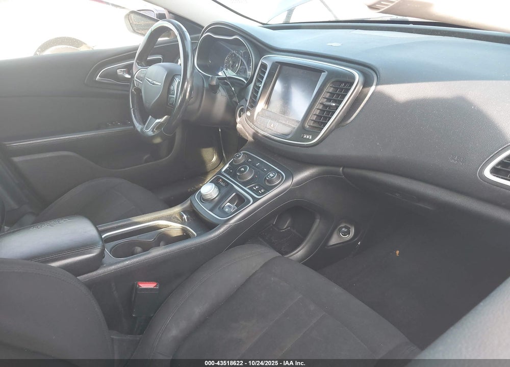 2015 CHRYSLER 200 LIMITED VIN: 1C3CCCAB8FN662625