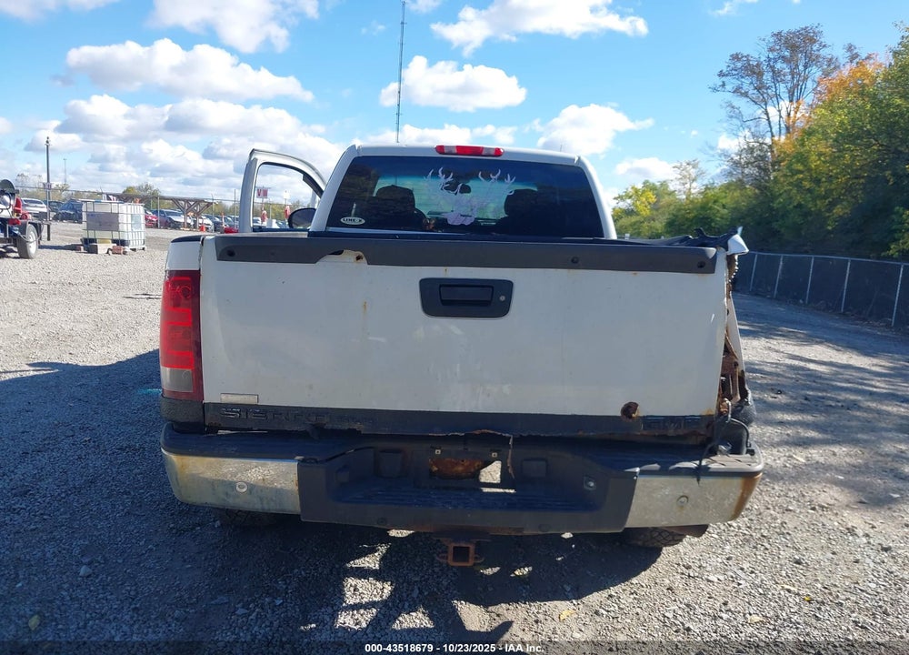 2010 GMC SIERRA 1500 SLE VIN: 1GTSKVE38AZ216789