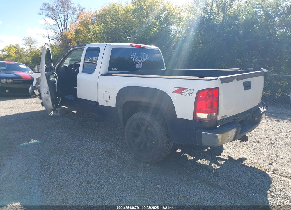 2010 GMC SIERRA 1500 SLE VIN: 1GTSKVE38AZ216789