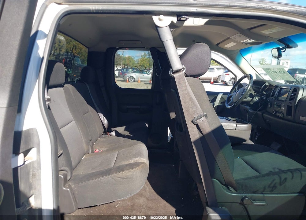 2010 GMC SIERRA 1500 SLE VIN: 1GTSKVE38AZ216789