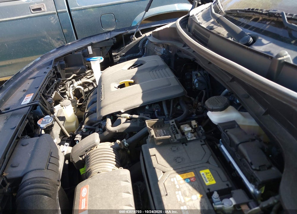 2020 KIA SOUL GT LINE VIN: KNDJ63AU7L7728531