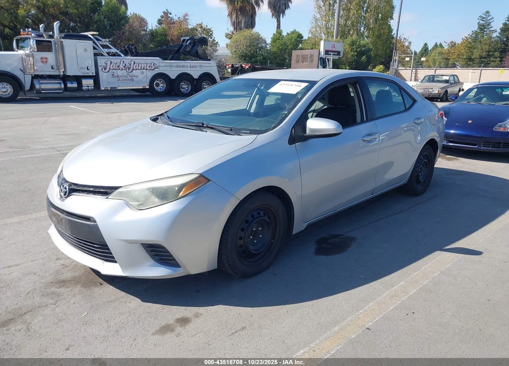 2015 TOYOTA COROLLA LE VIN: 5YFBURHEXFP285807