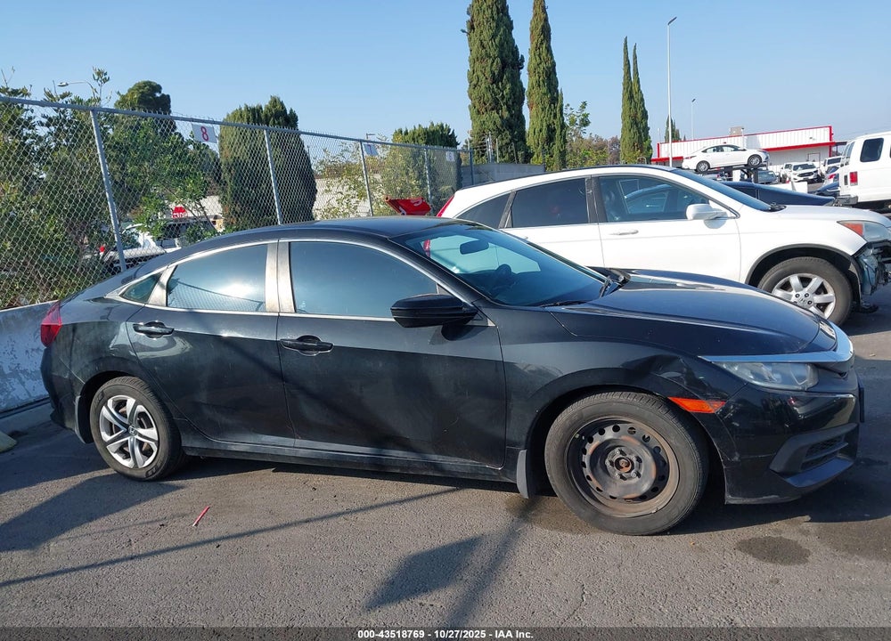 2017 HONDA CIVIC VIN: 2HGFC2F57HH534198