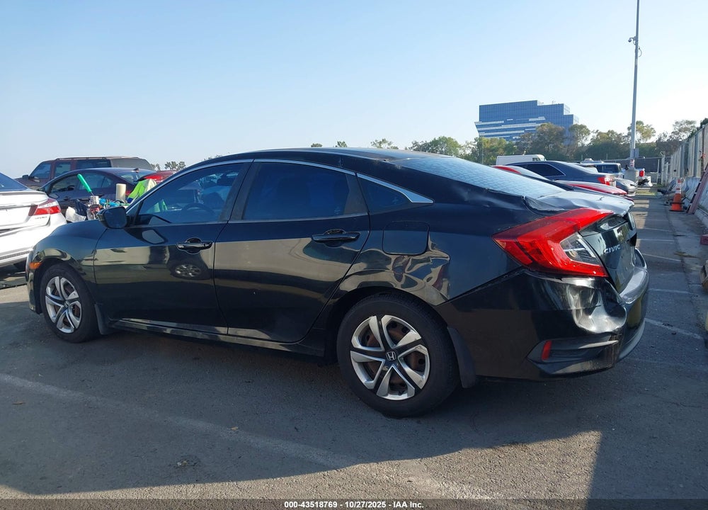 2017 HONDA CIVIC VIN: 2HGFC2F57HH534198