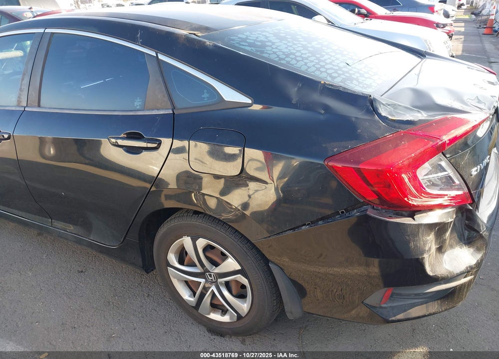 2017 HONDA CIVIC VIN: 2HGFC2F57HH534198