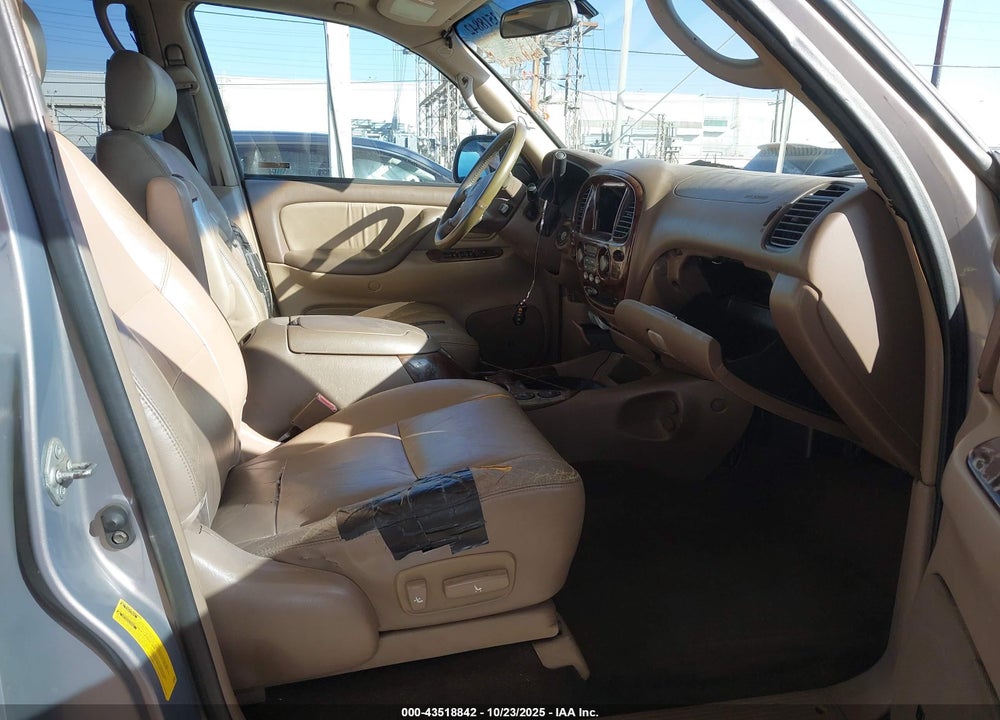 2002 TOYOTA SEQUOIA LIMITED V8 VIN: 5TDZT38A72S081012
