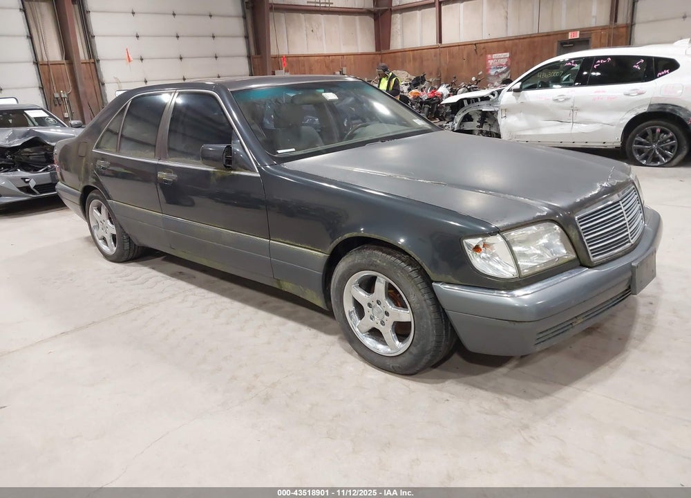 1995 MERCEDES-BENZ S 320W VIN: WDBGA32E8SA267033