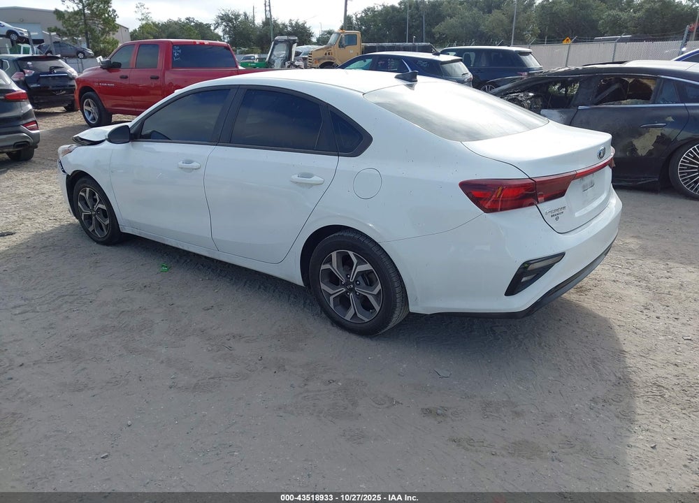 2021 KIA FORTE VIN: 3KPF24AD9ME281421