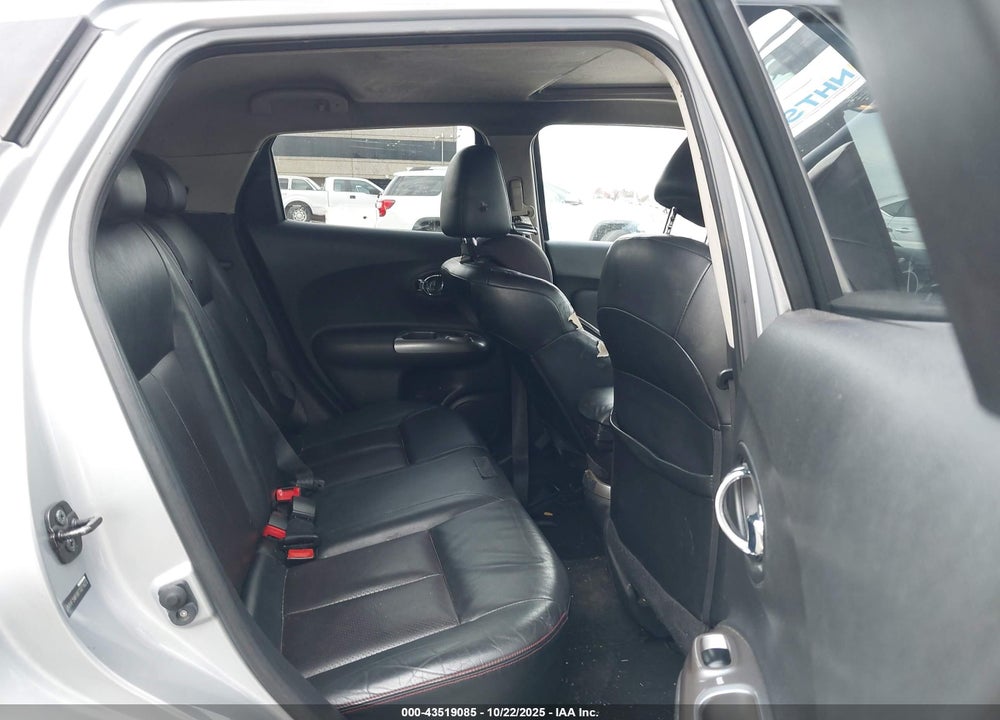 2011 NISSAN JUKE SL VIN: JN8AF5MR9BT021623
