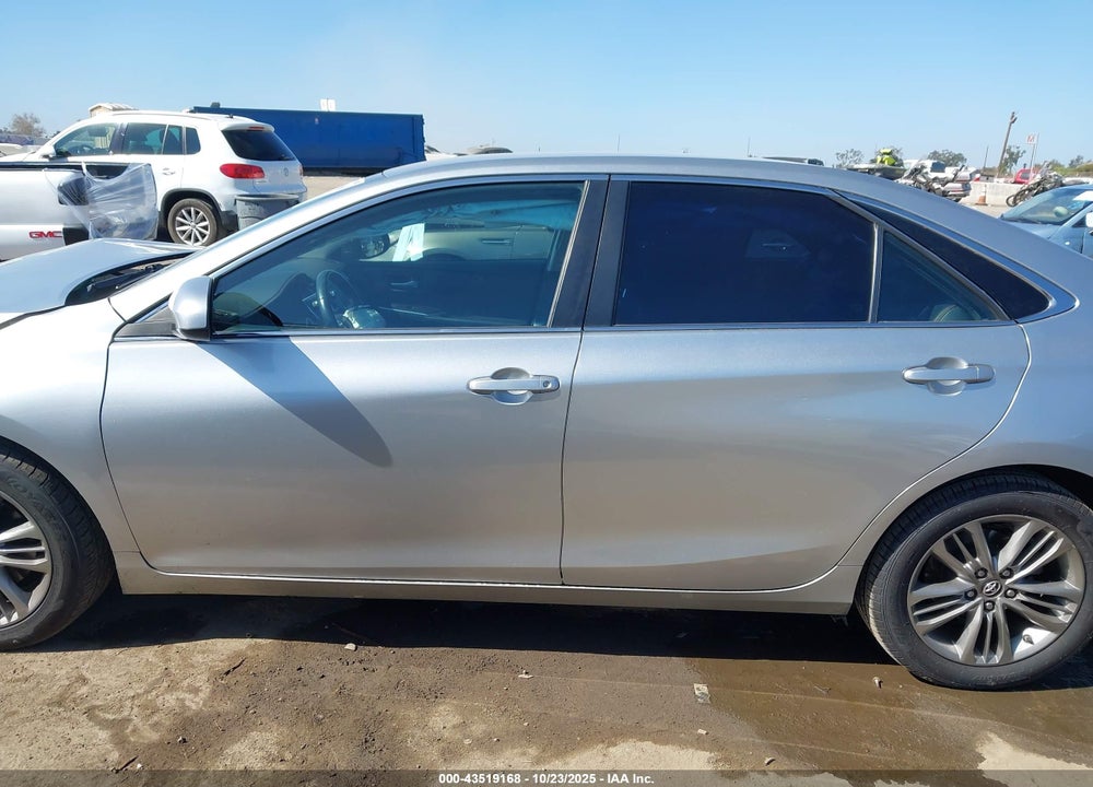 2017 TOYOTA CAMRY SE VIN: 4T1BF1FK5HU313180