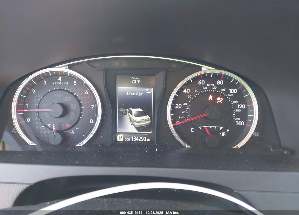 2017 TOYOTA CAMRY SE VIN: 4T1BF1FK5HU313180