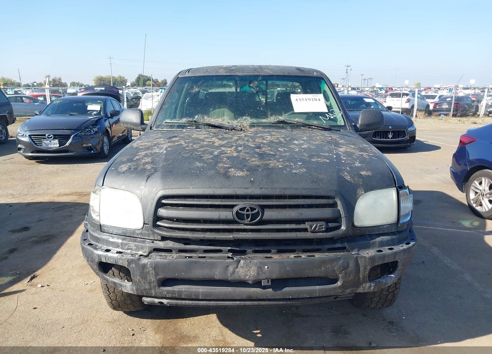 2002 TOYOTA TUNDRA SR5 V8 VIN: 5TBBT44162S299321