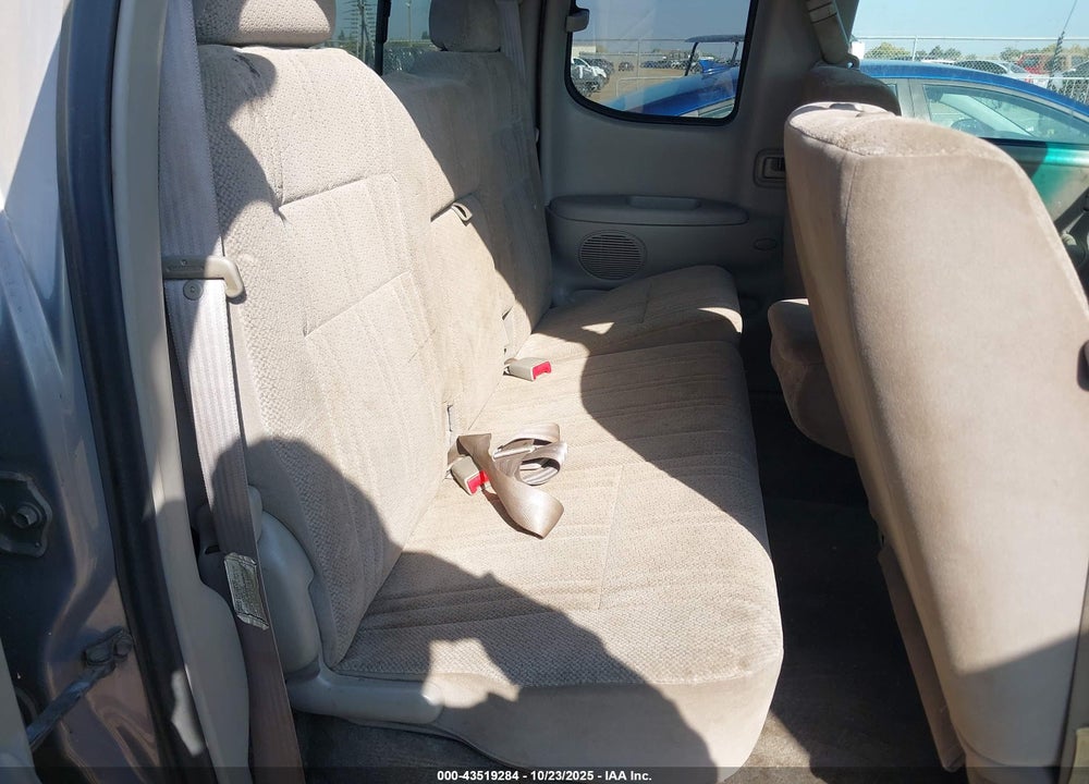 2002 TOYOTA TUNDRA SR5 V8 VIN: 5TBBT44162S299321