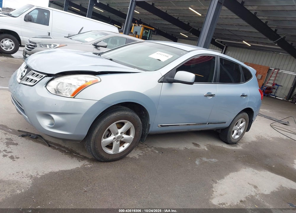 2013 NISSAN ROGUE S VIN: JN8AS5MV0DW112788