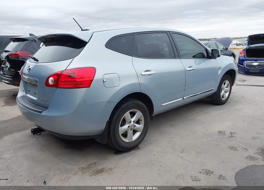 2013 NISSAN ROGUE S VIN: JN8AS5MV0DW112788
