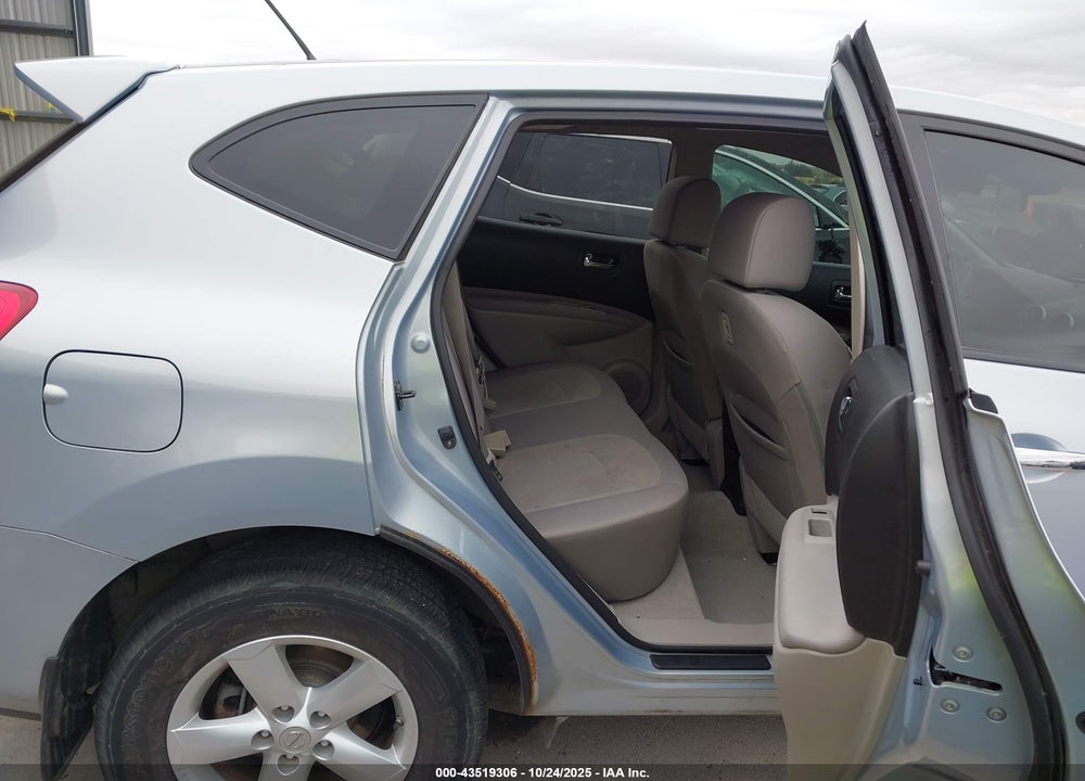 2013 NISSAN ROGUE S VIN: JN8AS5MV0DW112788