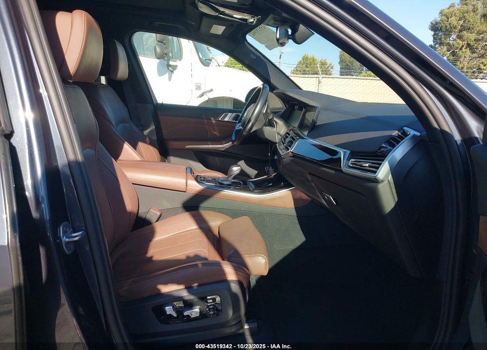 2019 BMW X5 VIN: 5UXJU2C50KLN64761