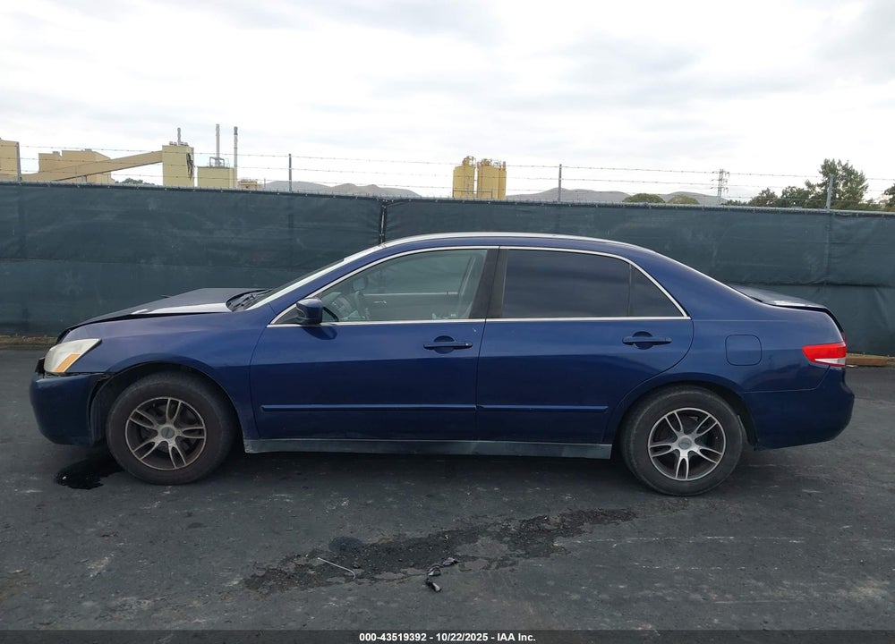 2004 HONDA ACCORD 2.4 LX VIN: JHMCM56314C030790