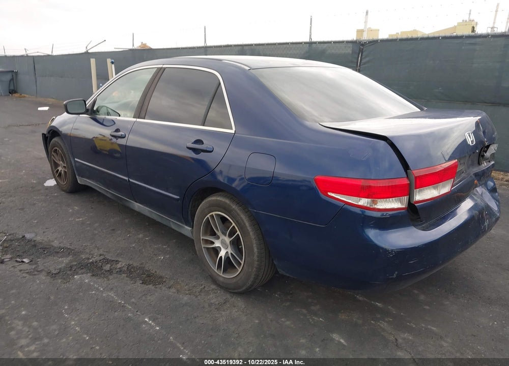 2004 HONDA ACCORD 2.4 LX VIN: JHMCM56314C030790
