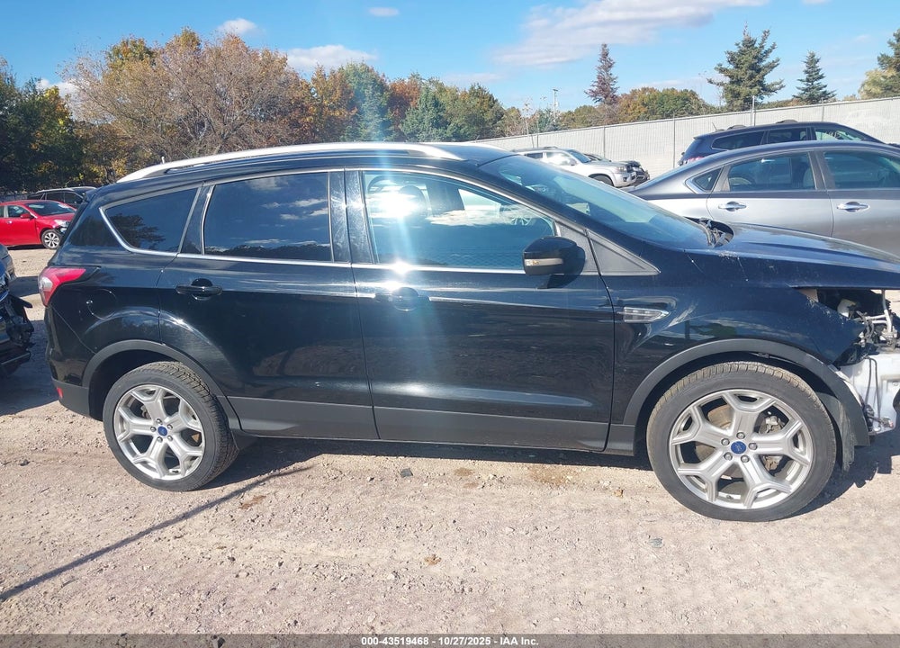 2017 FORD ESCAPE TITANIUM VIN: 1FMCU9J96HUC94393