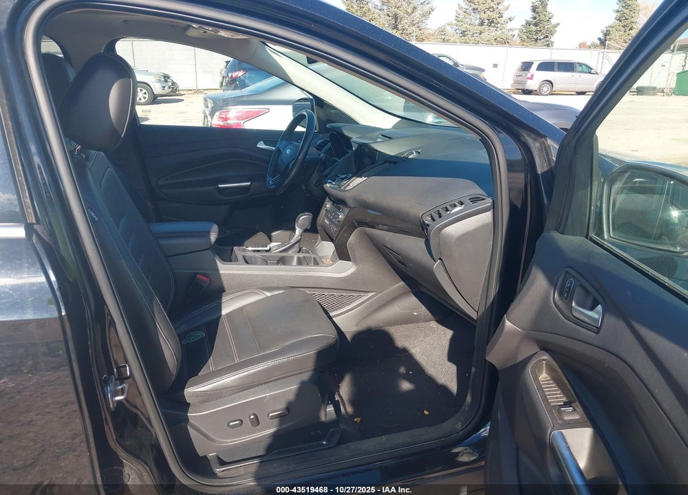 2017 FORD ESCAPE TITANIUM VIN: 1FMCU9J96HUC94393