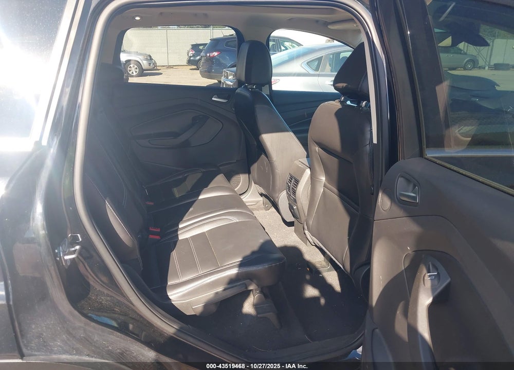 2017 FORD ESCAPE TITANIUM VIN: 1FMCU9J96HUC94393