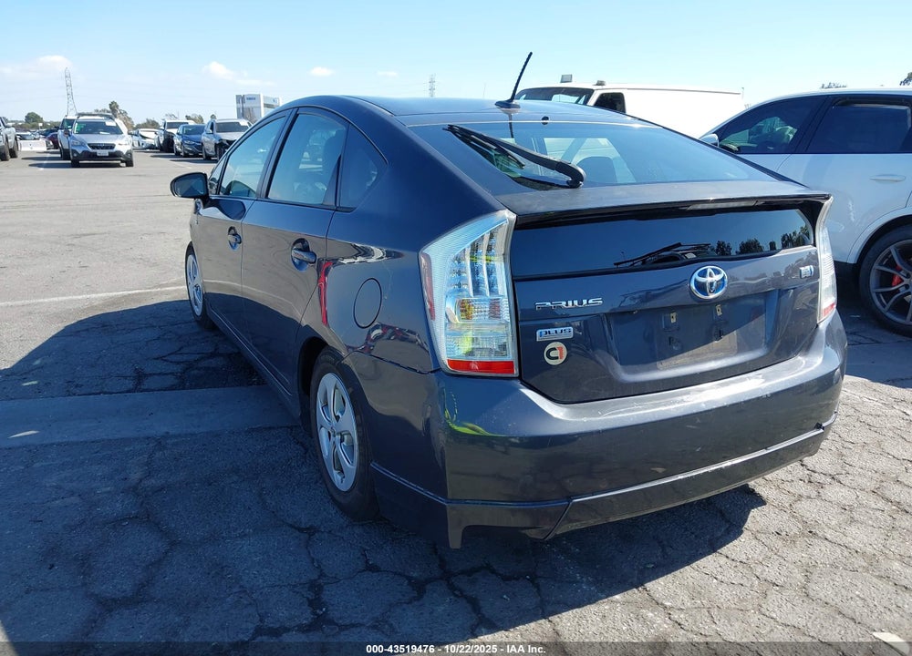 2011 TOYOTA PRIUS FOUR VIN: JTDKN3DU9B0315455
