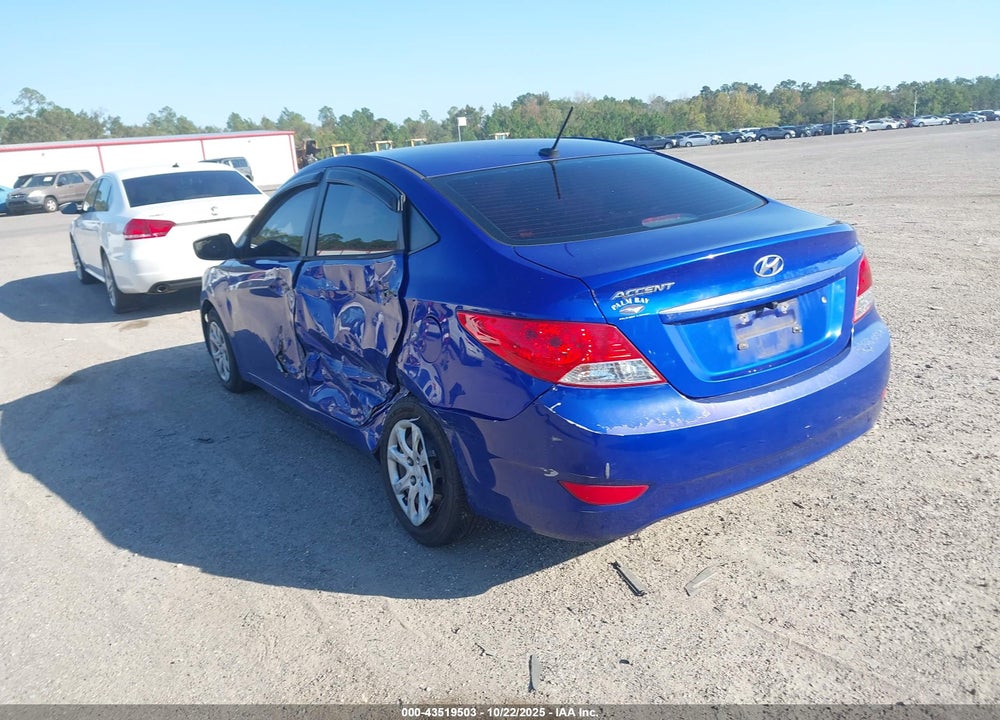 2013 HYUNDAI ACCENT VIN: KMHCT4AE4DU442098