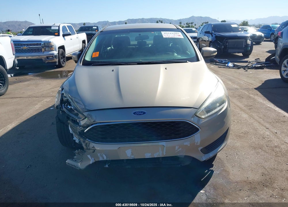 2016 FORD FOCUS VIN: 1FADP3F24GL395886
