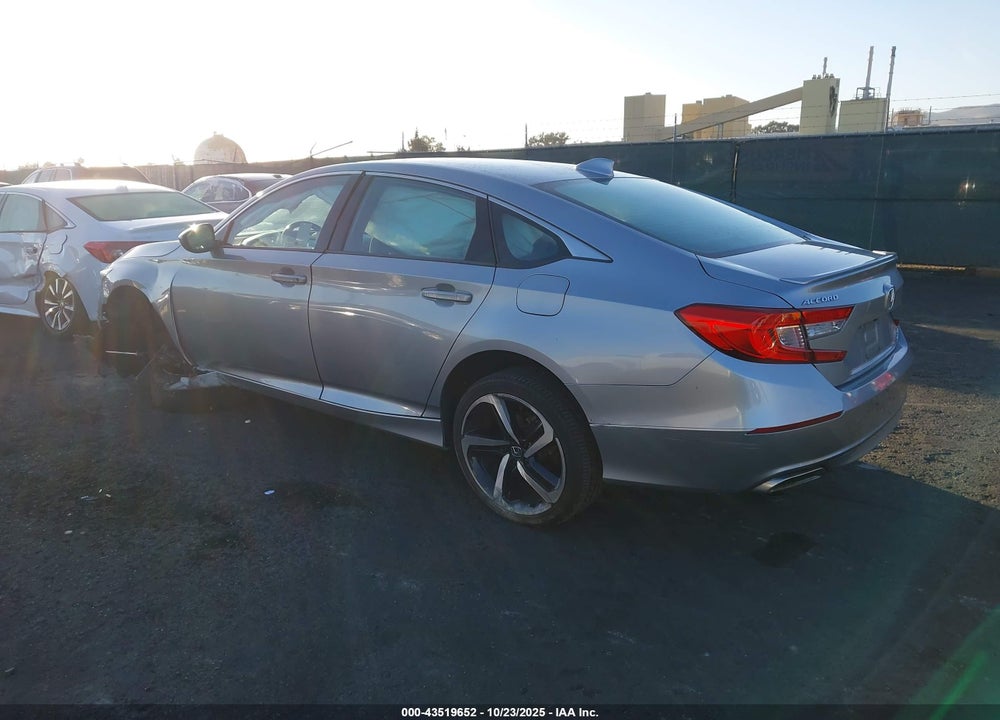 2018 HONDA ACCORD VIN: 1HGCV2F35JA047677