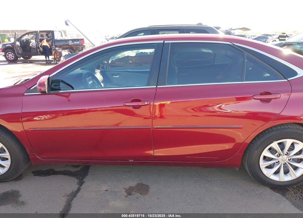 2017 TOYOTA CAMRY LE VIN: 4T1BF1FK0HU719240