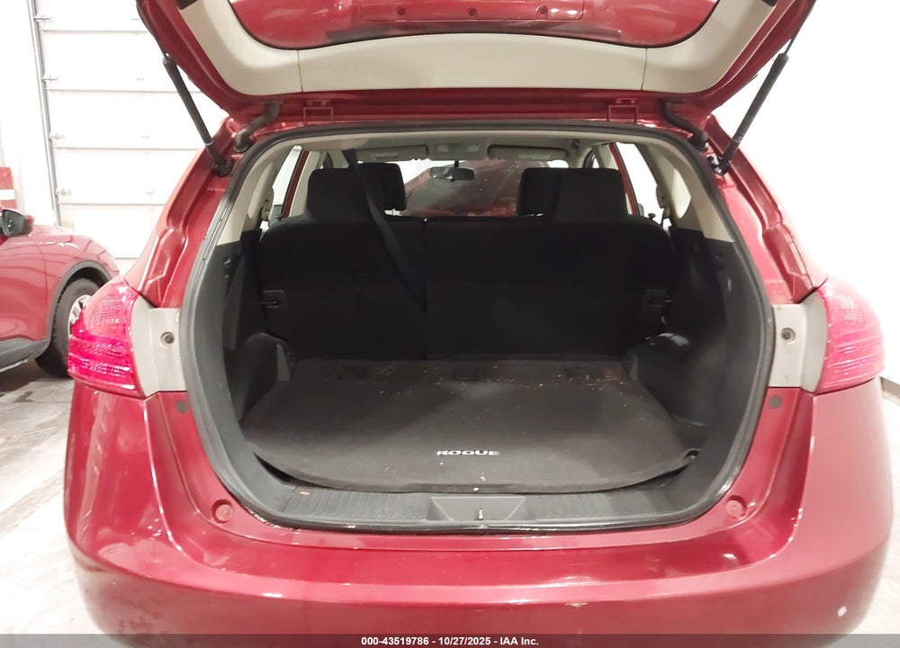 2015 NISSAN ROGUE SELECT S VIN: JN8AS5MV9FW262353