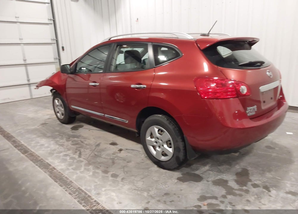 2015 NISSAN ROGUE SELECT S VIN: JN8AS5MV9FW262353