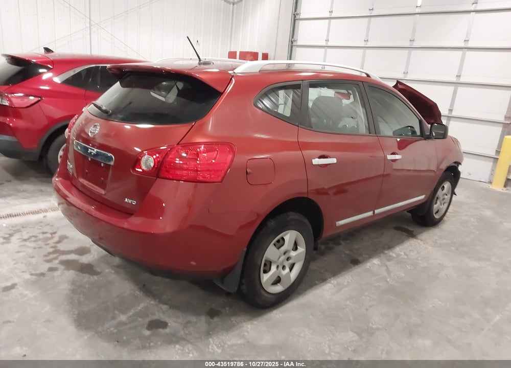 2015 NISSAN ROGUE SELECT S VIN: JN8AS5MV9FW262353