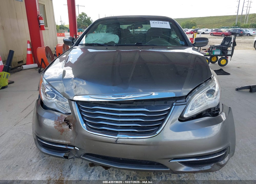 2012 CHRYSLER 200 VIN: 1C3BCBEB4CN229556