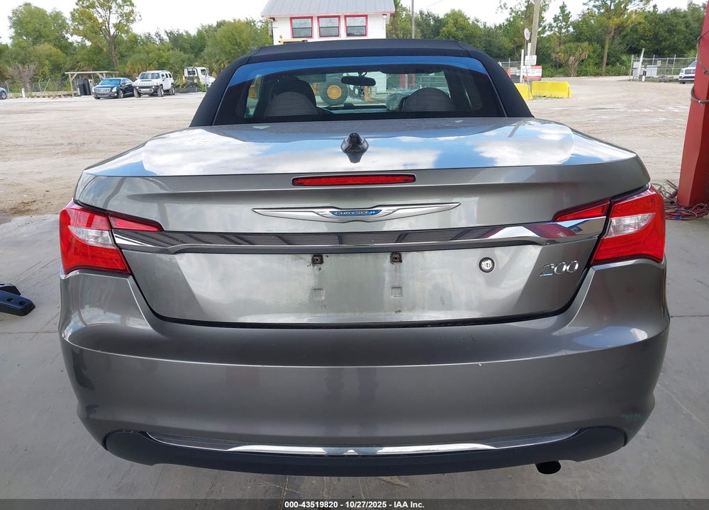 2012 CHRYSLER 200 VIN: 1C3BCBEB4CN229556