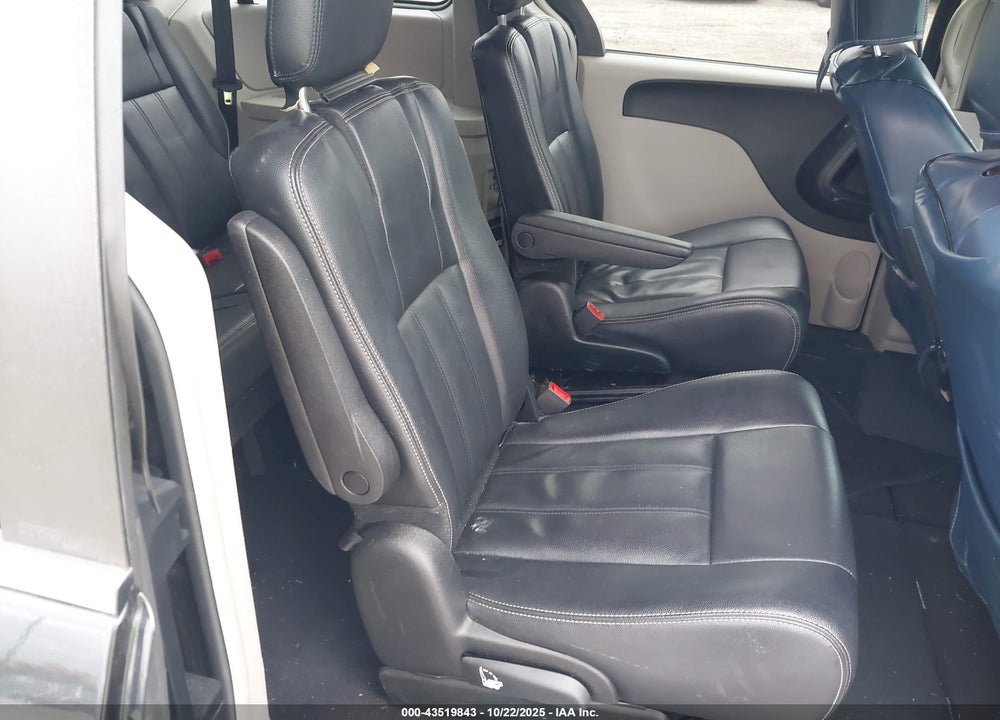 2014 CHRYSLER TOWN & COUNTRY TOURING VIN: 2C4RC1BG5ER294345
