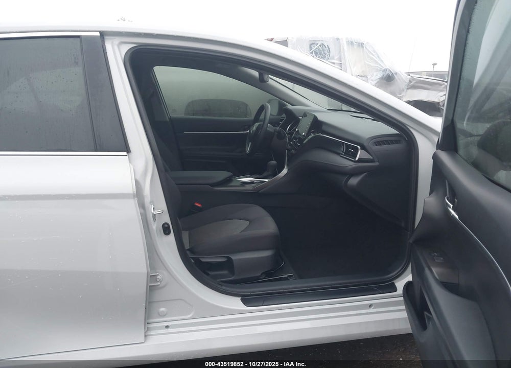 2024 TOYOTA CAMRY LE VIN: 4T1R11AK6RU210002